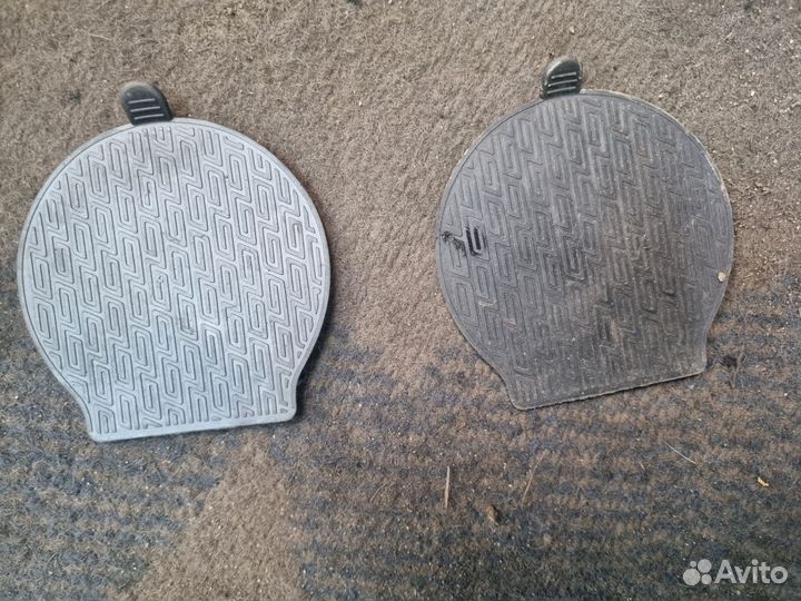Коврик подстаканника Geely Coolray Sx11
