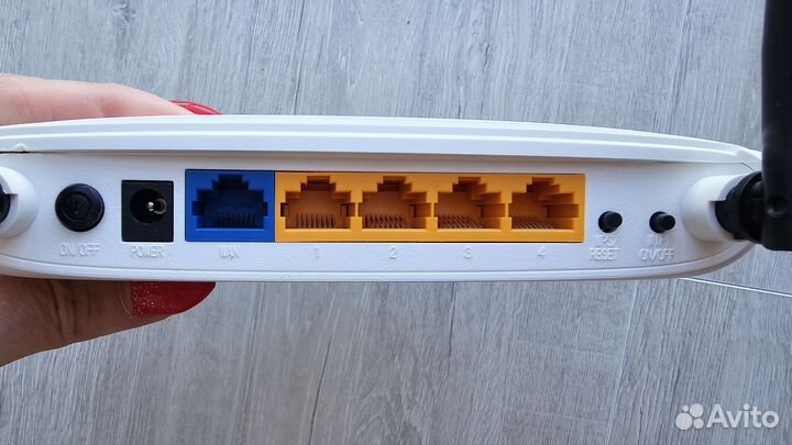 Маршрутизатор TP-Link TL-WR841N