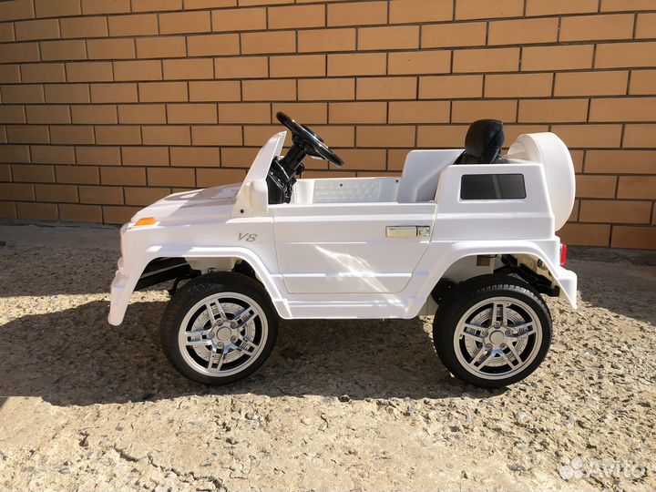 Детский электромобиль бу