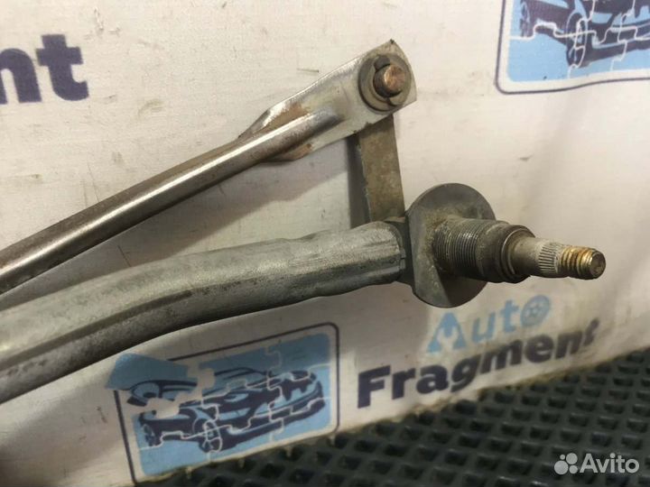 Трапеция стеклоочистителей Opel Kadett E16NZ 1.6