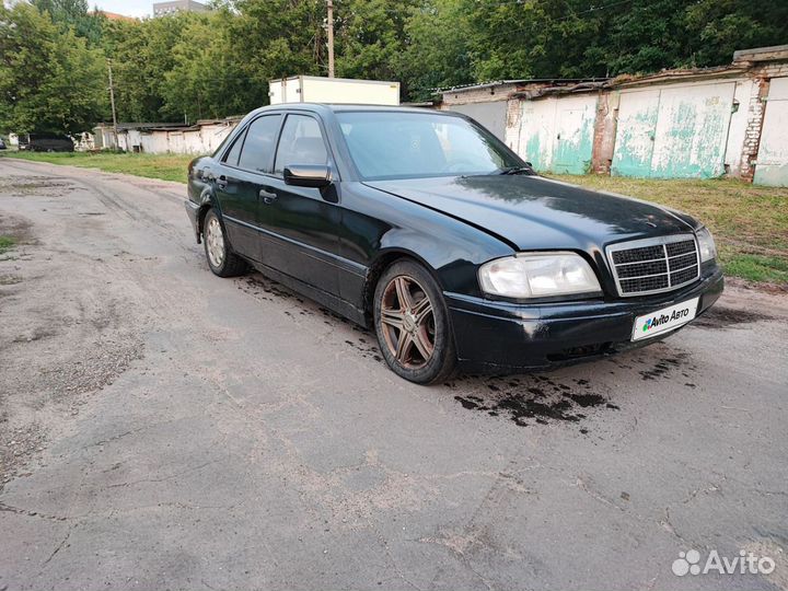 Mercedes-Benz C-класс 1.8 МТ, 1997, 200 000 км