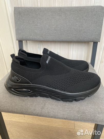 Кроссовки skechers