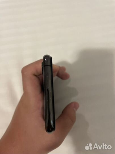 iPhone Xs, 64 ГБ