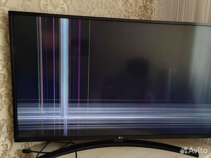 Телевизор LG smart tv 43