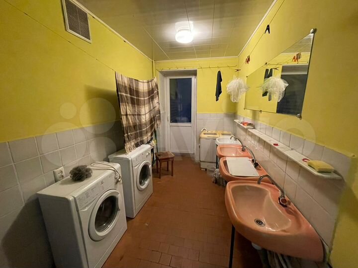 Комната 12,8 м² в 8-к., 3/5 эт.