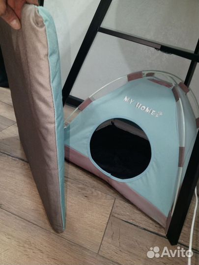 Домик для кошки или маленькой собаки