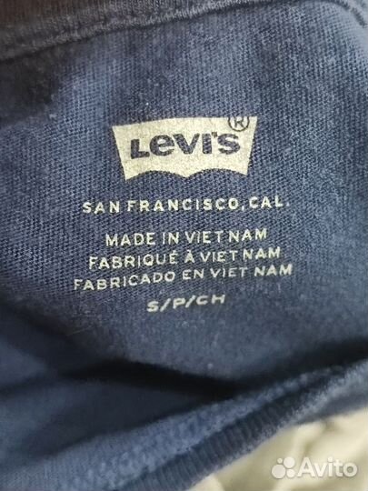 Футболка levis