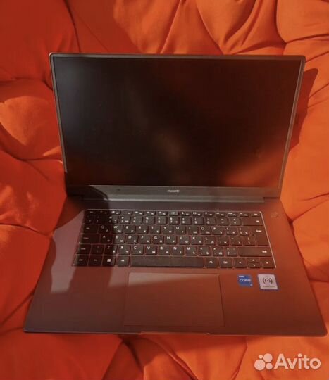 Ноутбук huawei