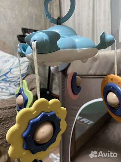 Мобиль на кроватку жираф