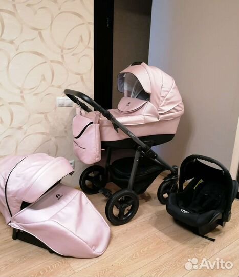 Коляска Legasy Laura 3в1 Эко-кожа