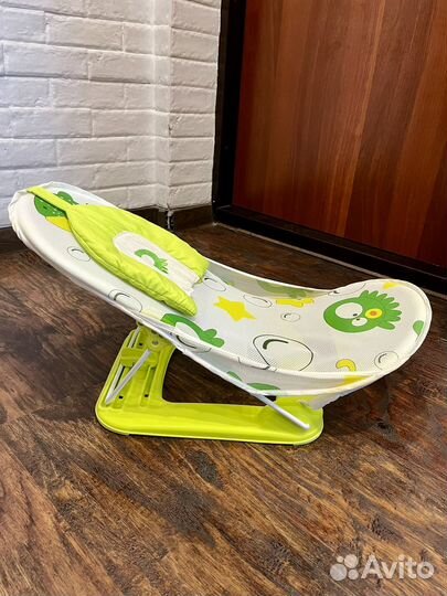 Шезлонг для купания