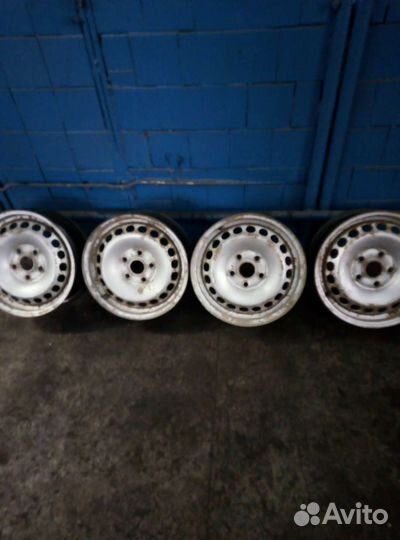Диски штампы r15 на ф/в passat