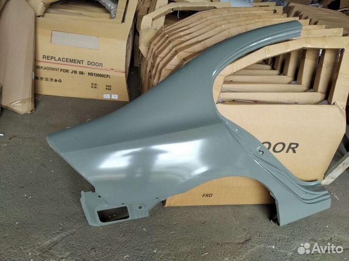 Крыло заднее правое Honda Civic 4D 2006 - 2012