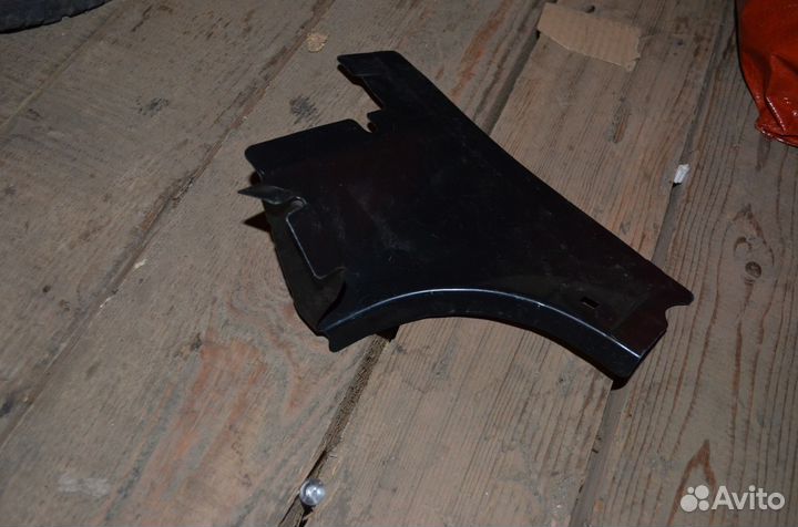 Volkswagen Tiguan Усилитель задней панели правый