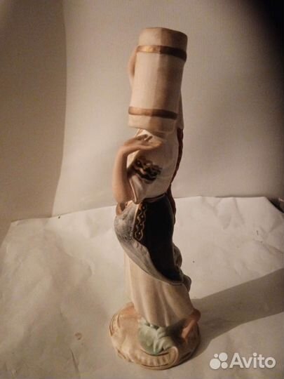 Фарфоровая,бисвит, статуэтка,Европа