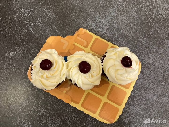 Бенто торт, капкейки