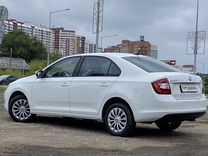 Skoda Rapid 1.6 AT, 2019, 44 000 км, с пробегом, цена 1 495 000 руб.