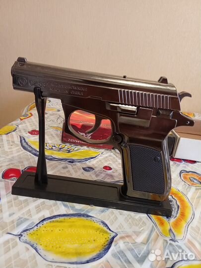 Сувенир зажигалка