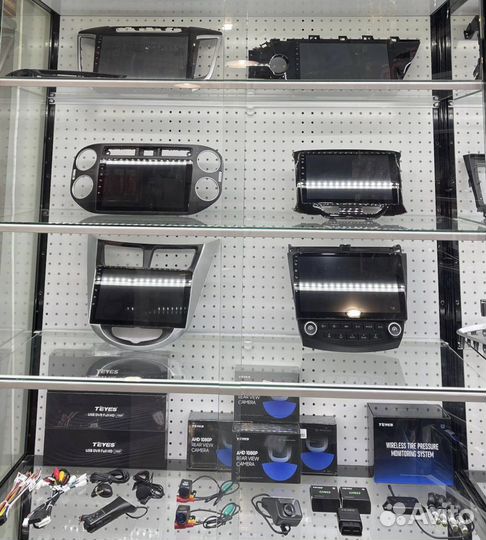 Teyes CC3 универсальная андроид магнитола