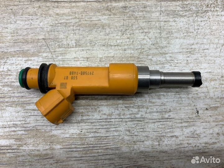 Форсунка топливная Suzuki Vitara внедорожник M16A