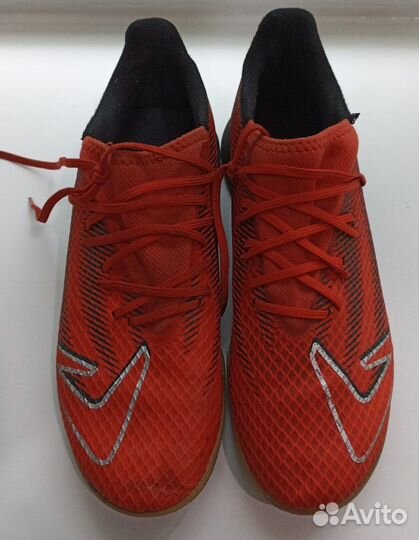 Бутсы Demix для зала б/у 40 р