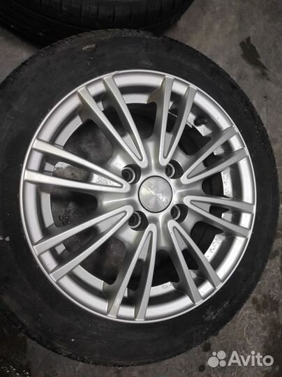 R15 4/98 новые литые диски на ваз