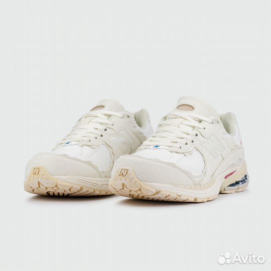 New Balance 2002R White