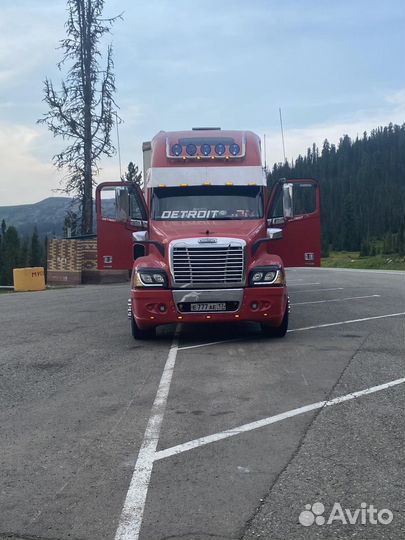 Freightliner Century, 2002