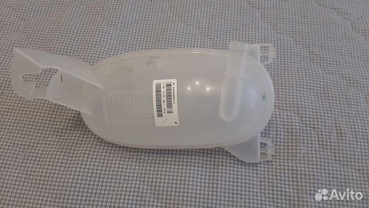 Бачок расширительный LADA xray