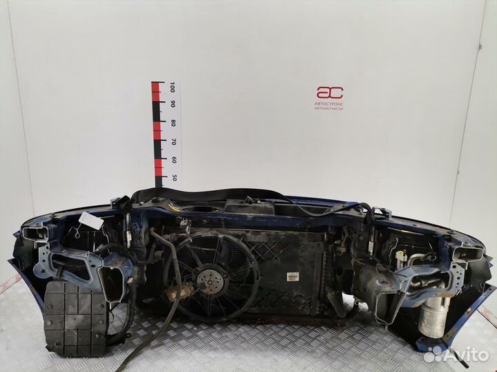 Передняя часть (ноускат) Volvo C30