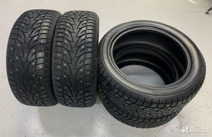 RoadX RX Frost WH12 235/45 R17 97T