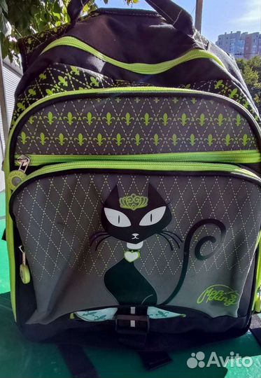 Школьный рюкзак