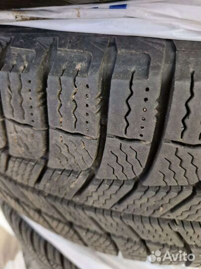 Michelin Energy XM2+ 215/65 R16 98H