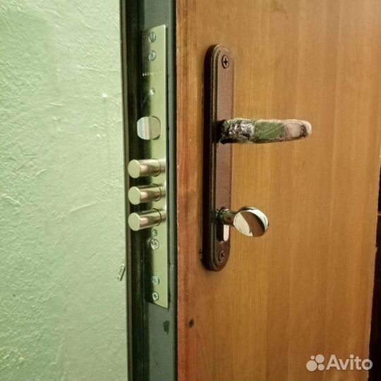 Вскрытие замков, врезка замков, замена замков