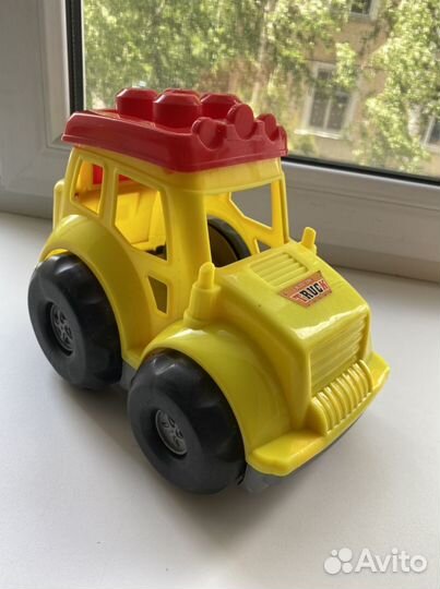 Lego машина