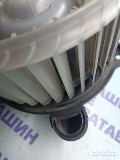 Мотор печки 619866 Гранта с кондиционером