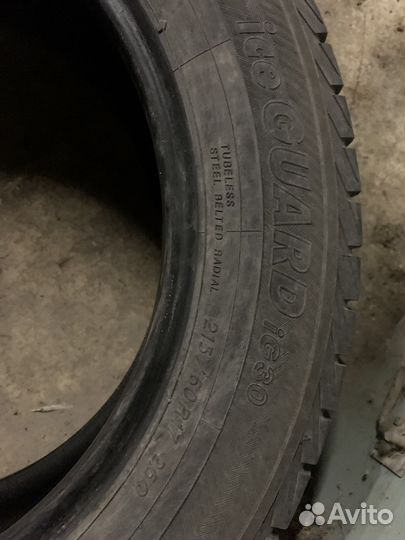 Yokohama Ice Guard IG30 215/60 R17
