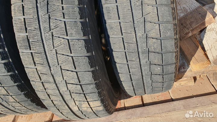Bridgestone blizzak 215 65 16 Колеса в сборе
