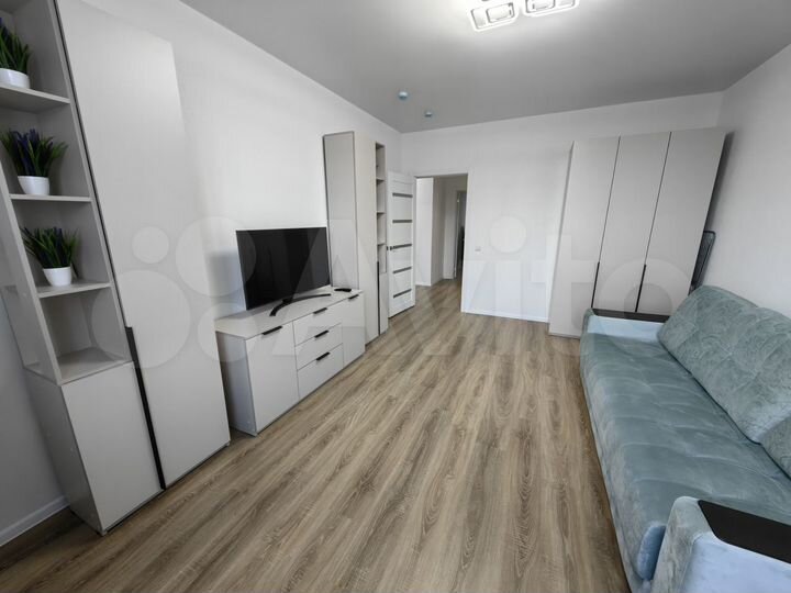 2-к. квартира, 66 м², 3/23 эт.