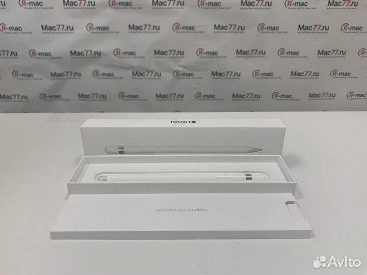 Apple Pencil 1 в коробке