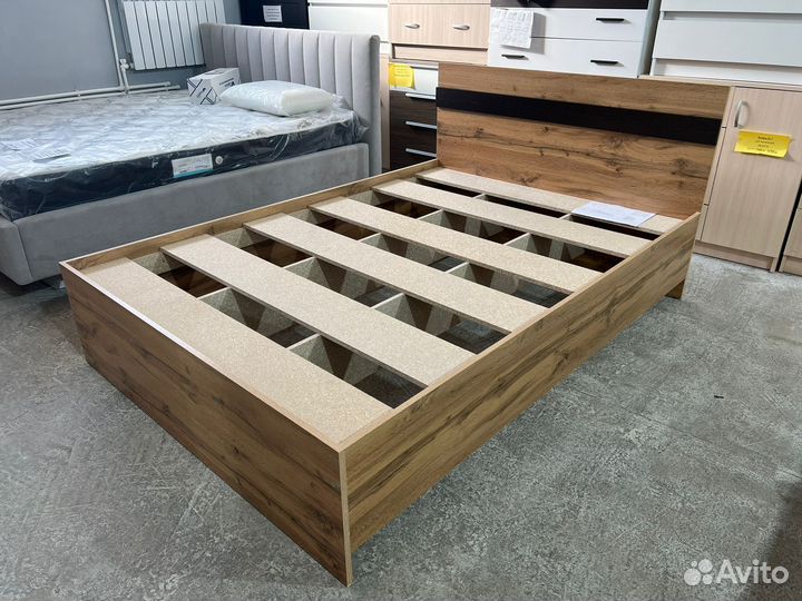 Кровать 140 на 200