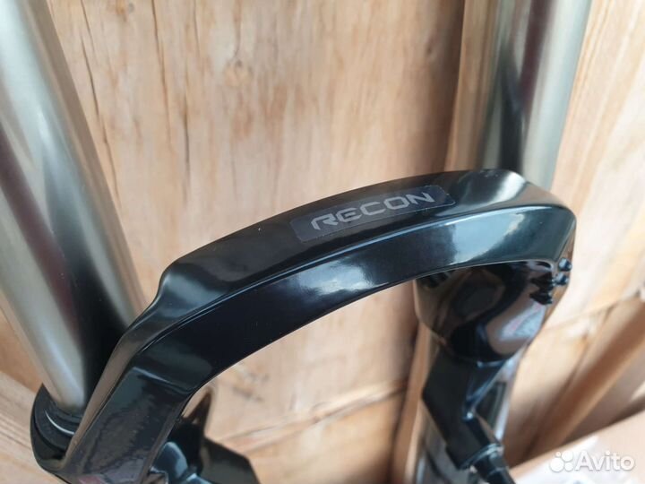 Вилка 26 воздушная Rock Shox Recon