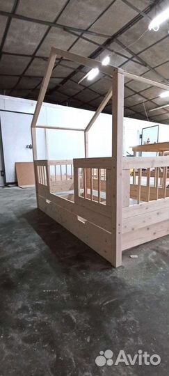 Кровать детская в наличии