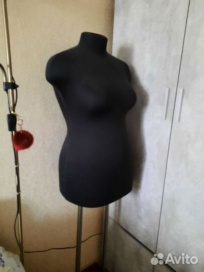 Манекен, по груди 54 по бедрам 56