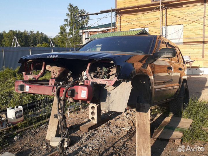 Кузов jeep grand cherokee wk1