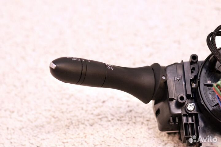 Подрулевой шлейф с переключателями Renault