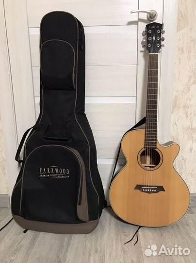 Электро-акустическая гитара parkwood S27-NS