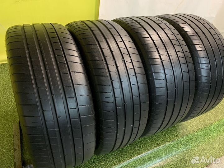 Dunlop SP Sport Maxx RT 2 255/45 R20 и 285/40 R20