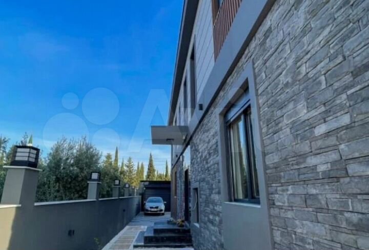 Дом 110 м² на участке 8 сот.