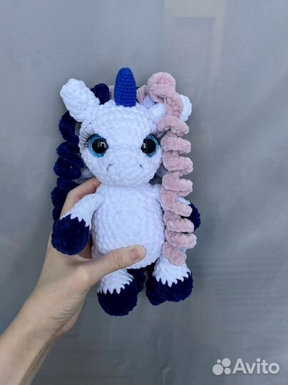 Единорог вязаная игрушка ручная работа